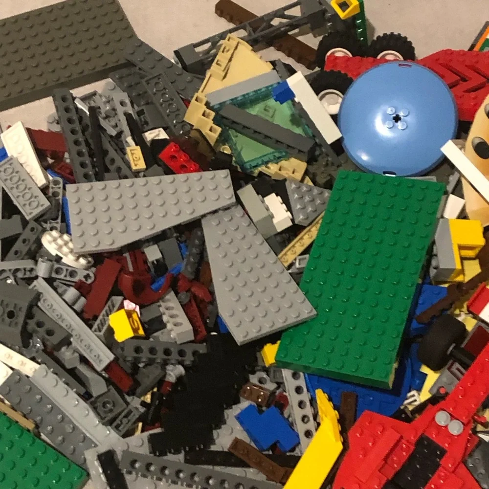 Random Miscellaneous LEGO Parts in Plastic Bin. NO Mini Figs. Please Read